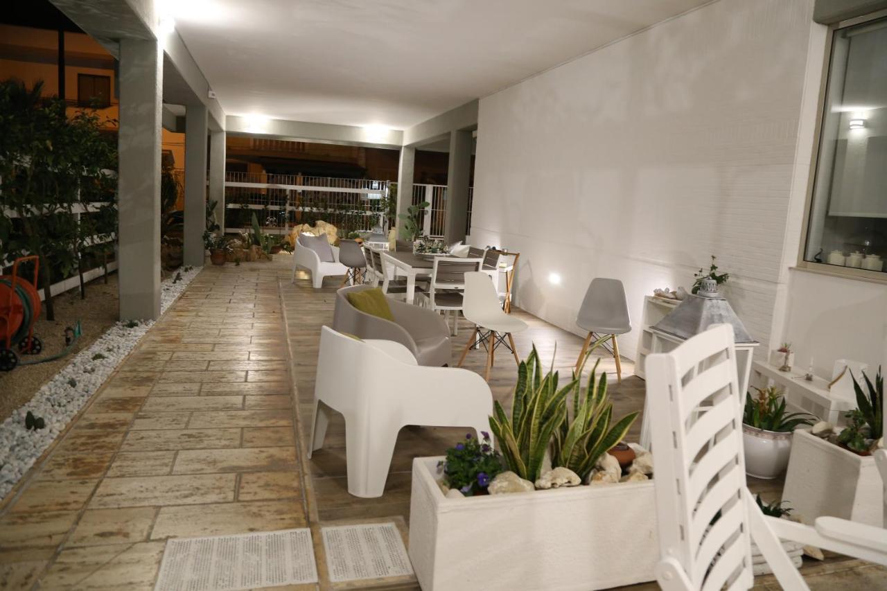 Bed and Breakfast Viro House Squinzano Exteriér fotografie