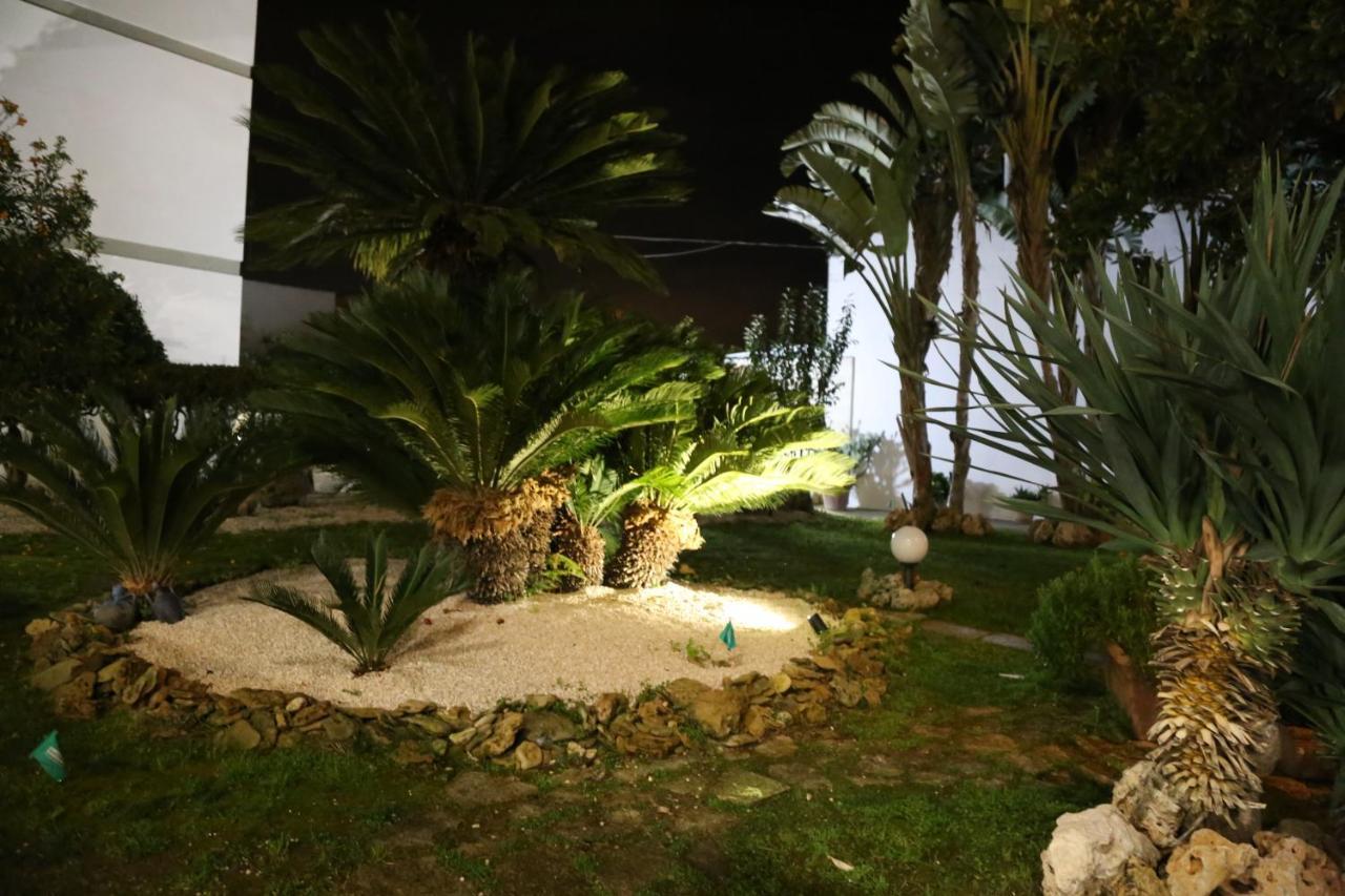 Bed and Breakfast Viro House Squinzano Exteriér fotografie