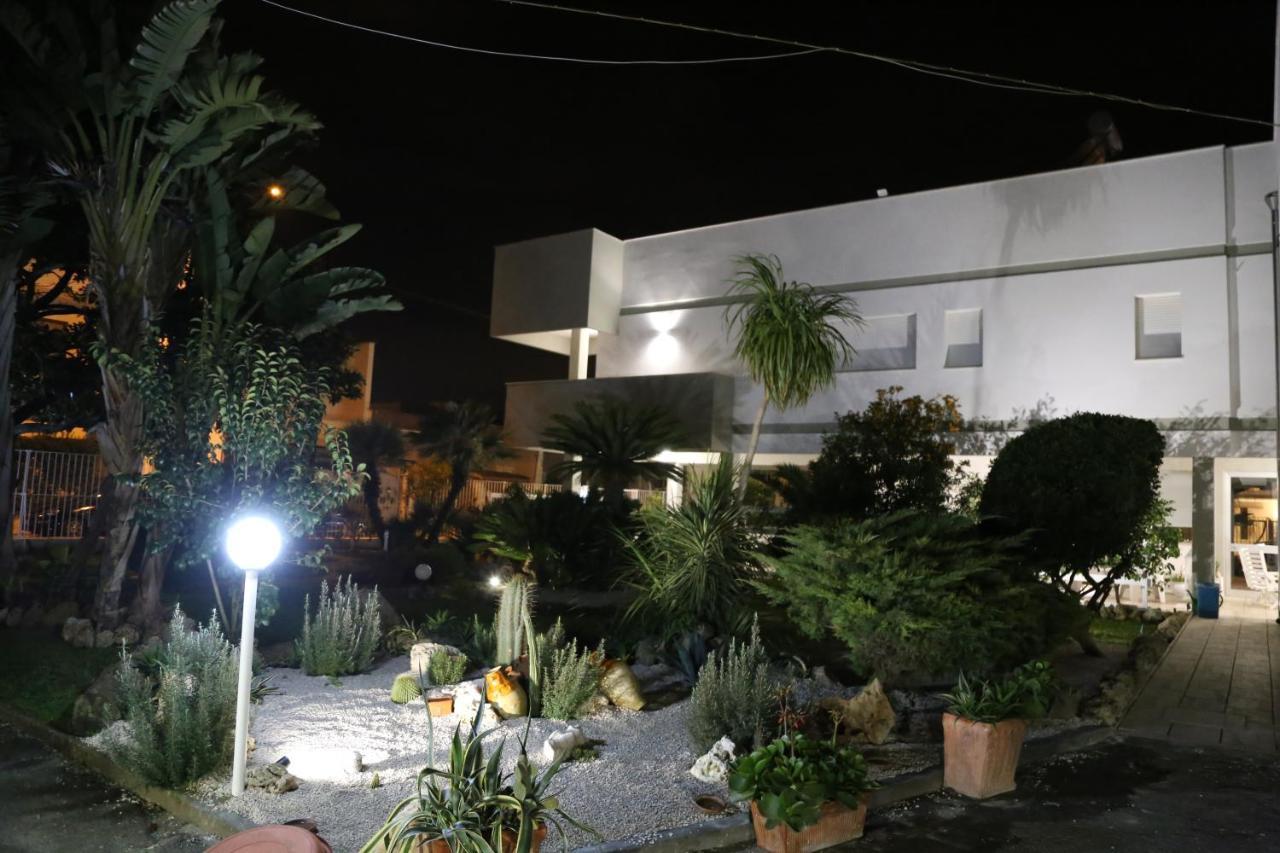 Bed and Breakfast Viro House Squinzano Exteriér fotografie
